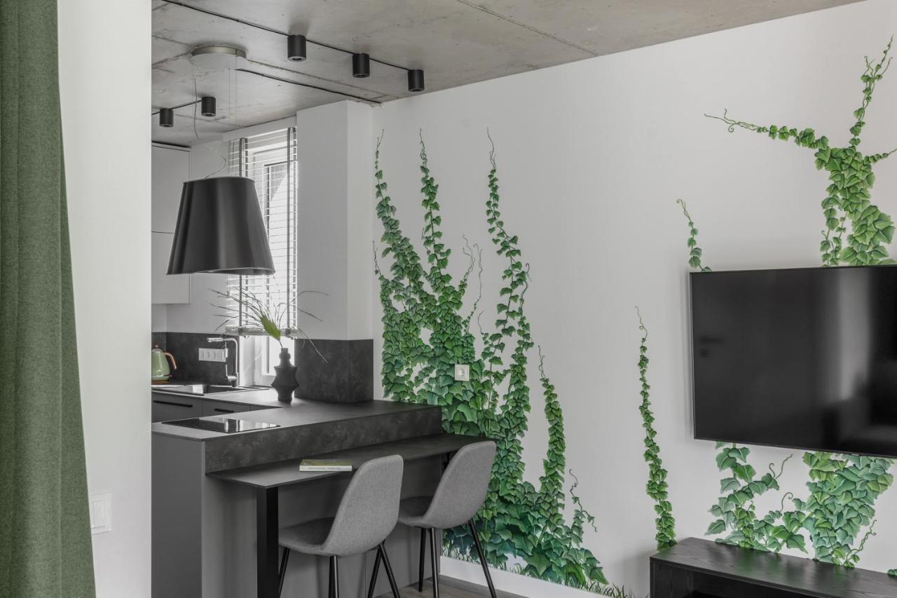 Urban Jungle Apartments By Reside Baltic Вильнюс Экстерьер фото
