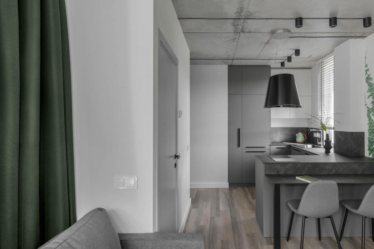 Urban Jungle Apartments By Reside Baltic Вильнюс Экстерьер фото